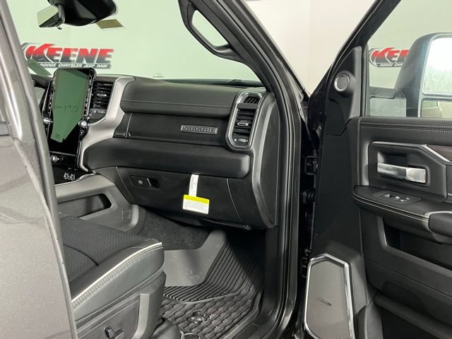 New 2026 RAM 2500 Laramie AWD/4WD image 31
