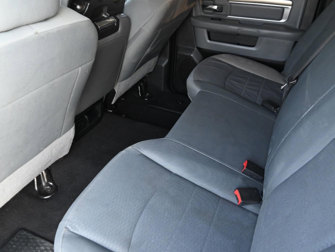Used 2018 RAM 2500 SLT AWD/4WD image 50