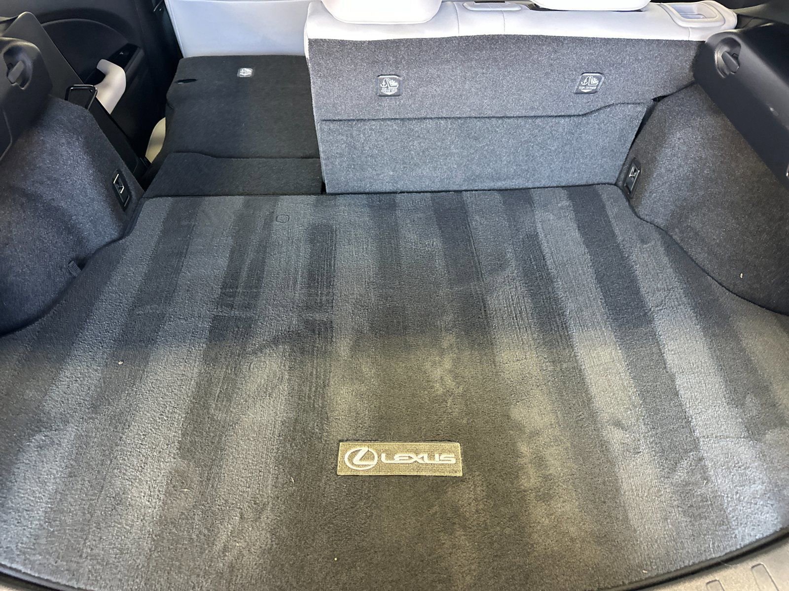 Used 2023 Lexus UX 250h F Sport w/ Accessory Package (Z2) image 17