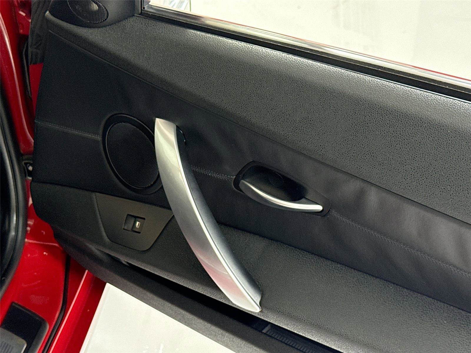 Used 2008 BMW M Coupe image 31