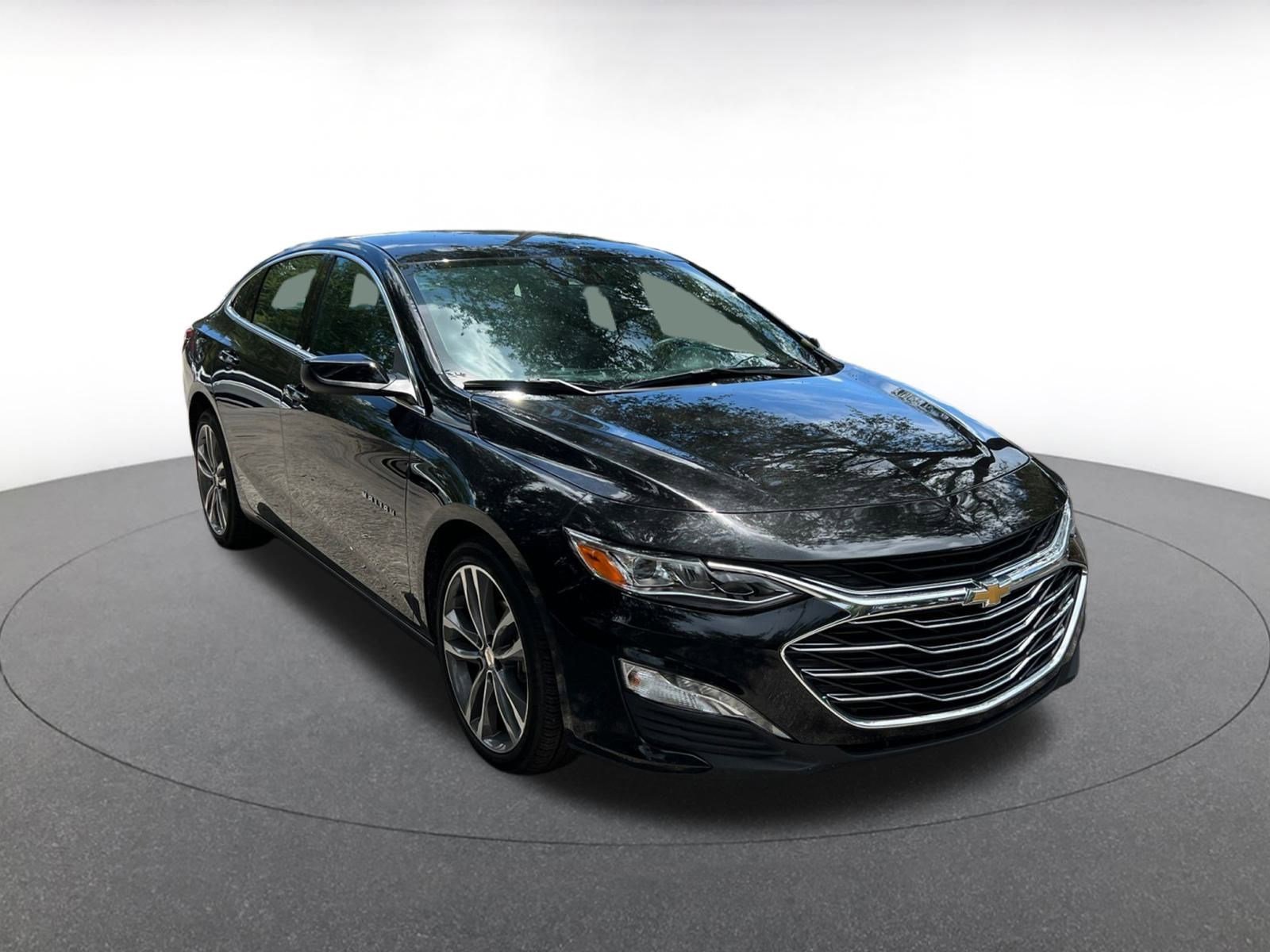 Used 2024 Chevrolet Malibu LT