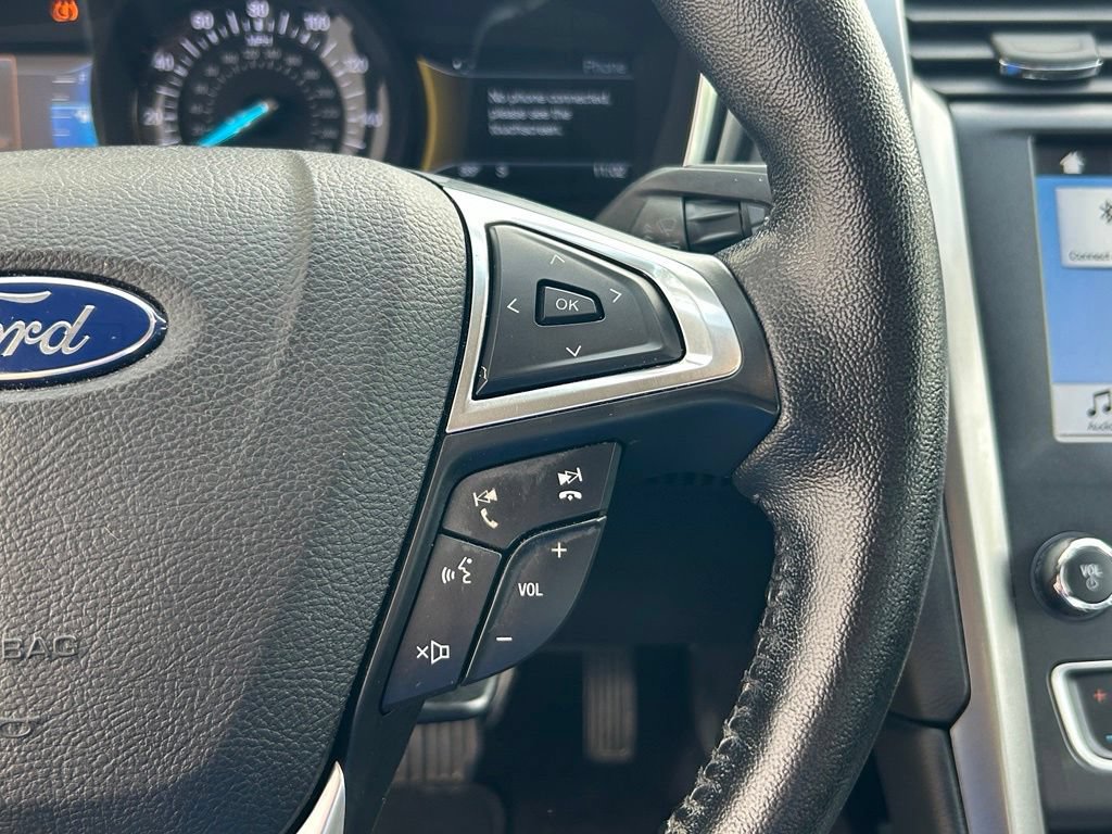 Used 2017 Ford Fusion SE w/ Equipment Group 201A FWD image 38