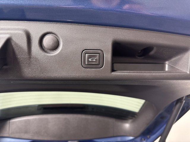 Used 2024 Chevrolet Equinox RS w/ RS Leather Package image 6