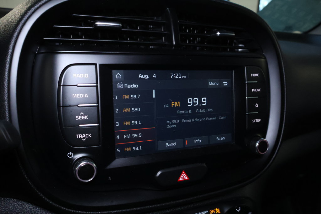 Used 2021 Kia Soul GT-Line FWD image 27