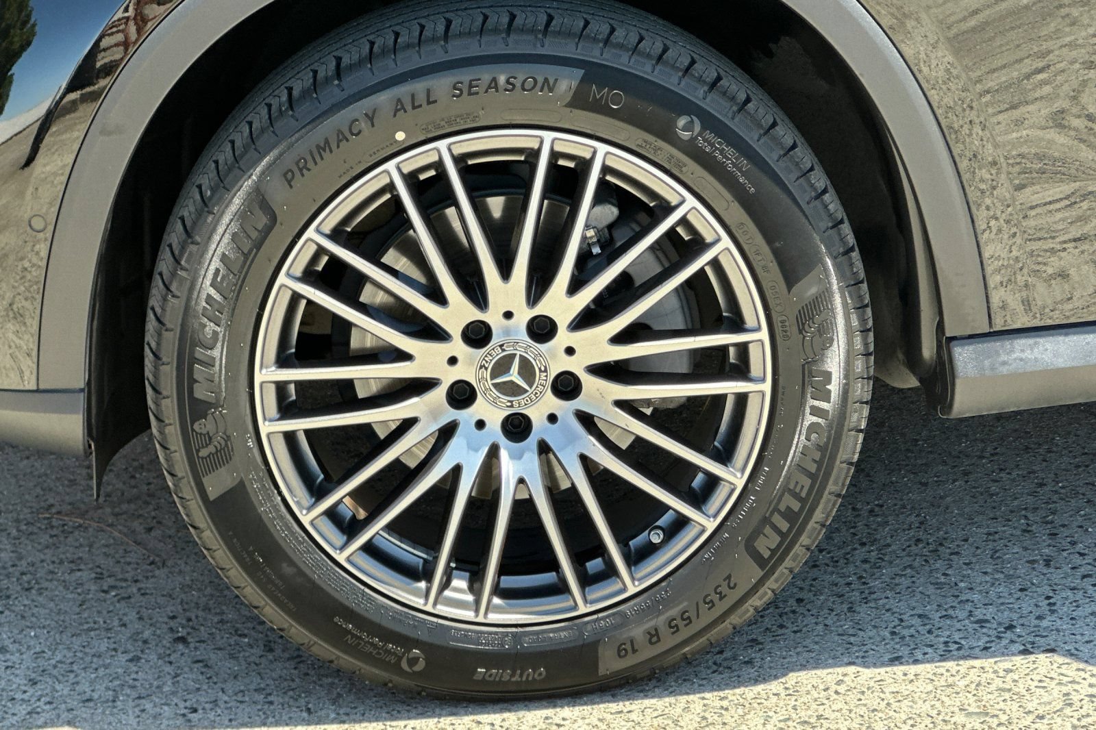 Certified 2024 Mercedes-Benz GLC 300 4MATIC image 38