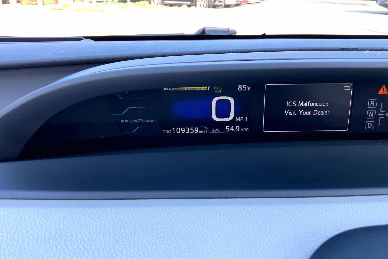 Used 2017 Toyota Prius Prime Advanced FWD image 26