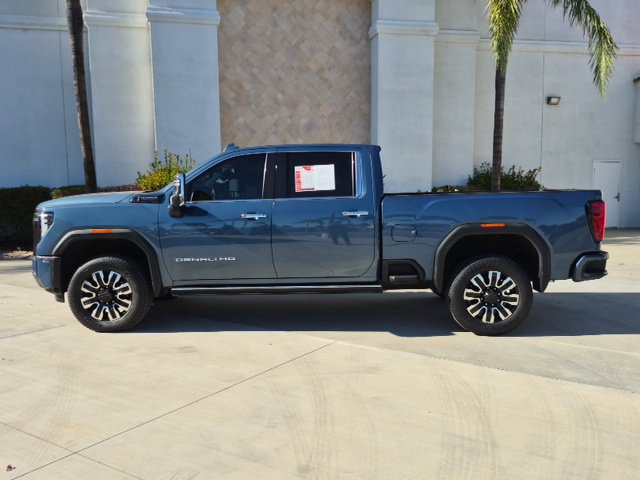 Used 2024 GMC Sierra 2500 Denali Ultimate AWD/4WD image 9