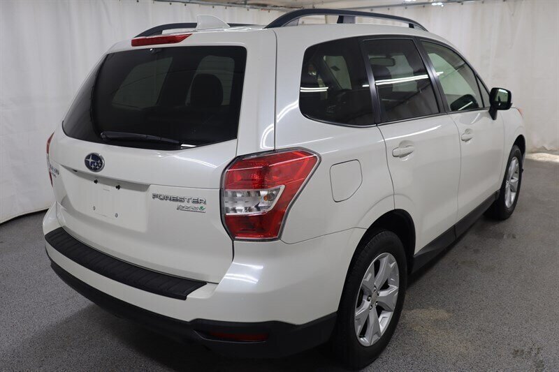 Used 2016 Subaru Forester 2.5i Premium w/ Popular Package #1 AWD/4WD image 5