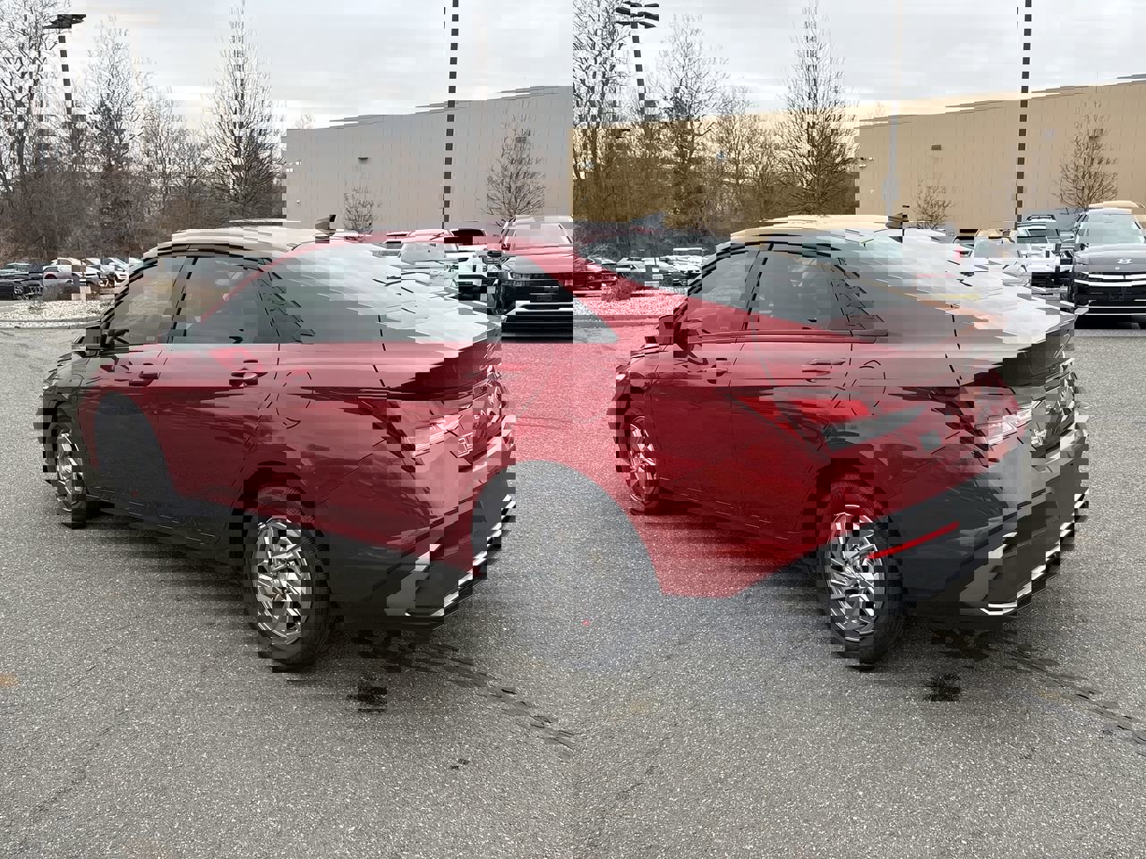 Certified 2025 Hyundai Elantra SE w/ Cargo Package image 6