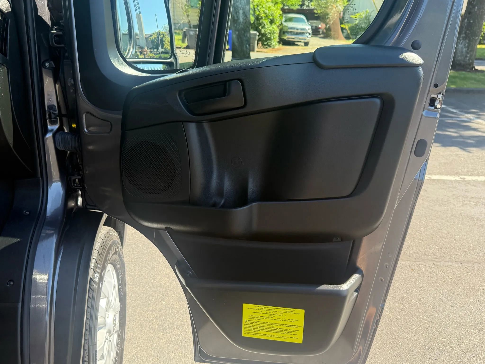 Used 2023 RAM ProMaster 1500 w/ Premium Convenience Group (B) image 21