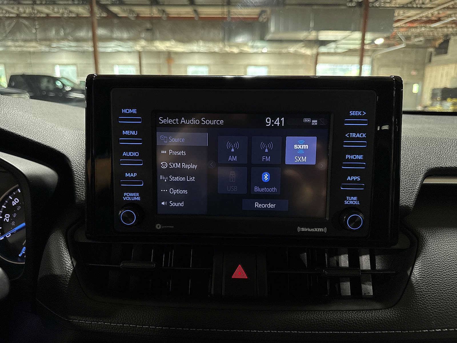 Used 2020 Toyota RAV4 LE w/ Carpet Mat Package AWD/4WD image 20