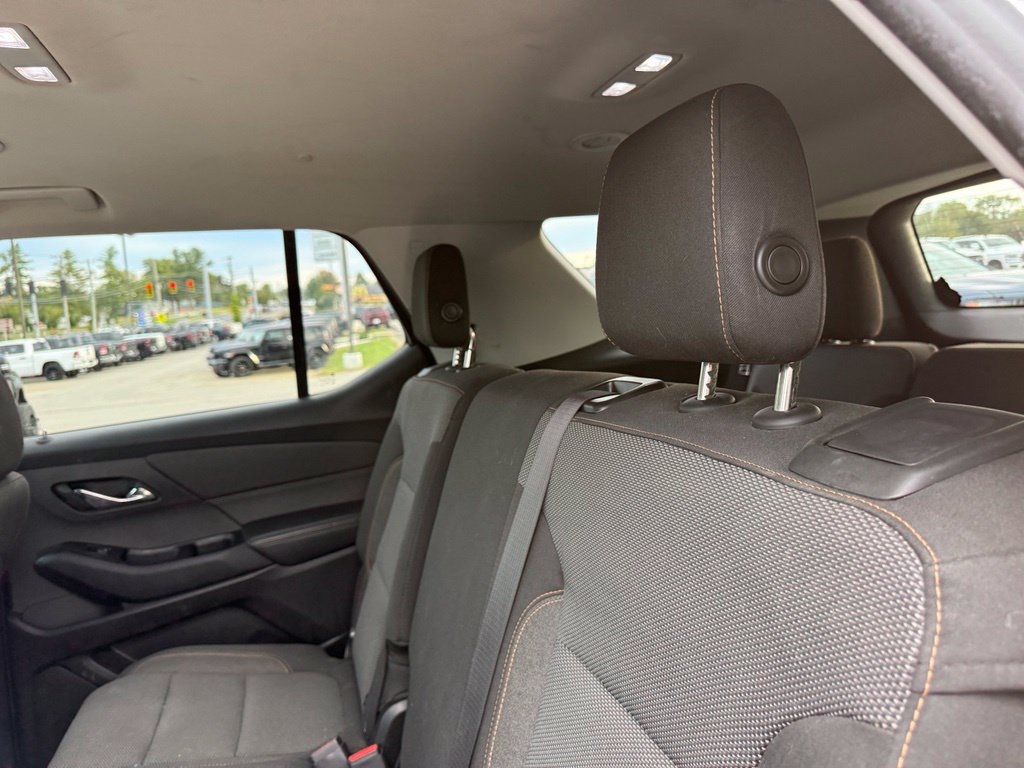 Used 2018 Chevrolet Traverse LS FWD image 24