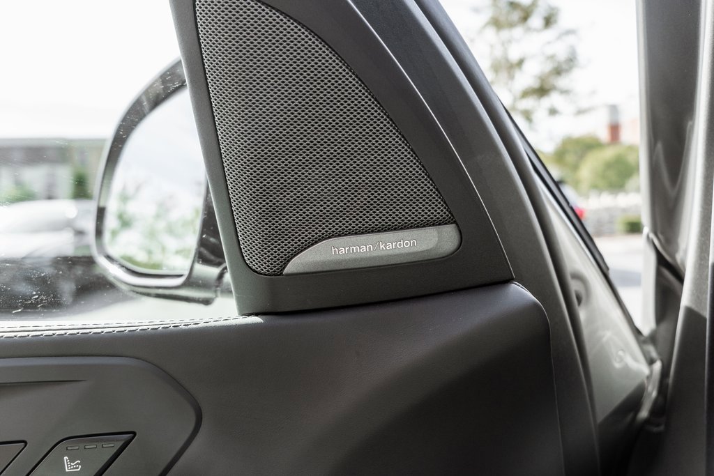 Used 2021 BMW X5 M w/ Competition Package image 19