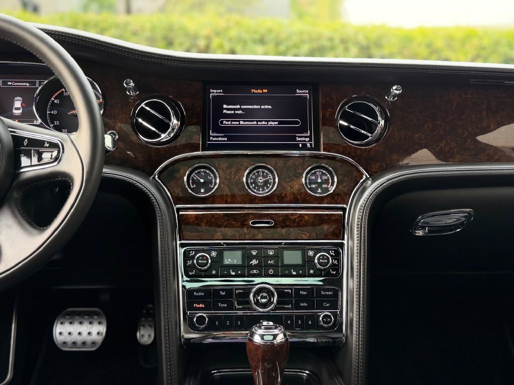 Used 2013 Bentley Mulsanne image 53