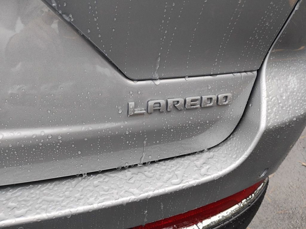 New 2025 Jeep Grand Cherokee 4WD image 12