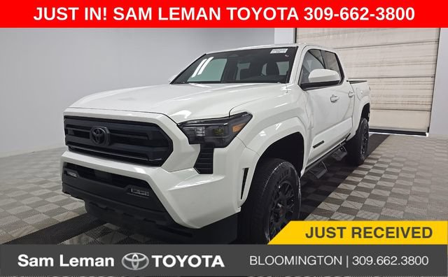 Used 2025 Toyota Tacoma SR5