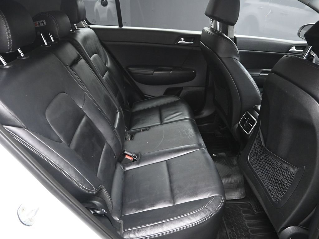 Used 2017 Kia Sportage EX image 36