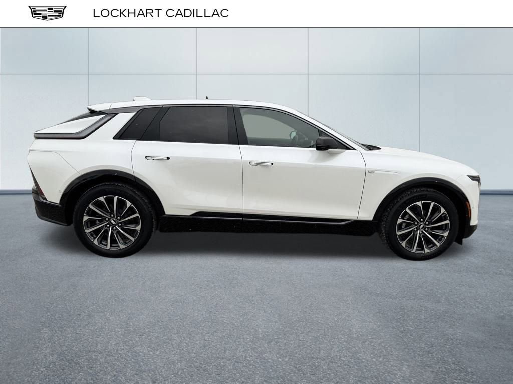 Certified 2024 Cadillac Lyriq Sport image 2