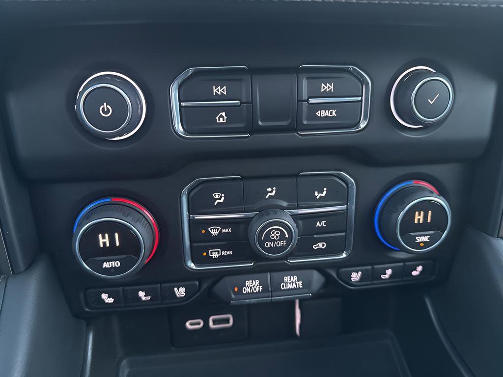 Used 2022 Chevrolet Tahoe High Country image 24