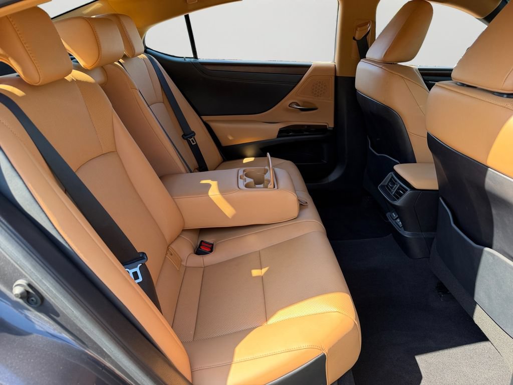Certified 2023 Lexus ES 350 w/ Premium Package FWD image 9