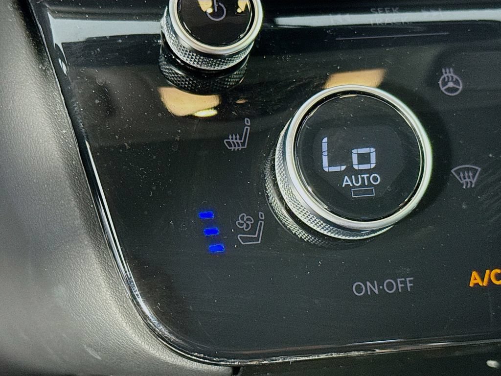 Certified 2023 INFINITI QX60 Luxe w/ Performance Audio Package FWD image 21