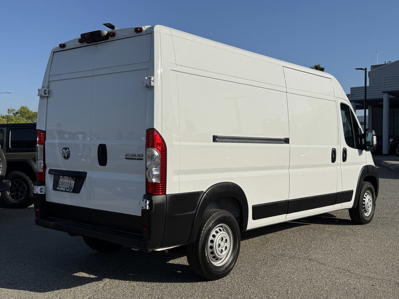 Used 2024 RAM ProMaster 2500 w/ Safety Group image 6
