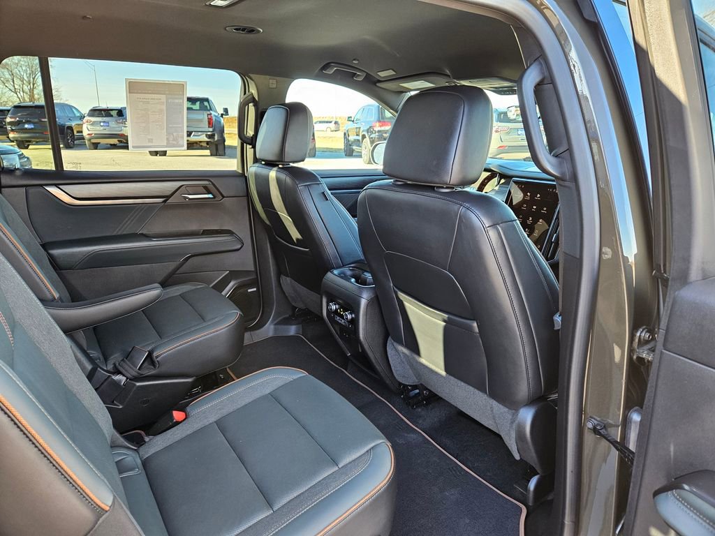 Used 2024 GMC Acadia AT4 w/ Super Cruise Package image 32