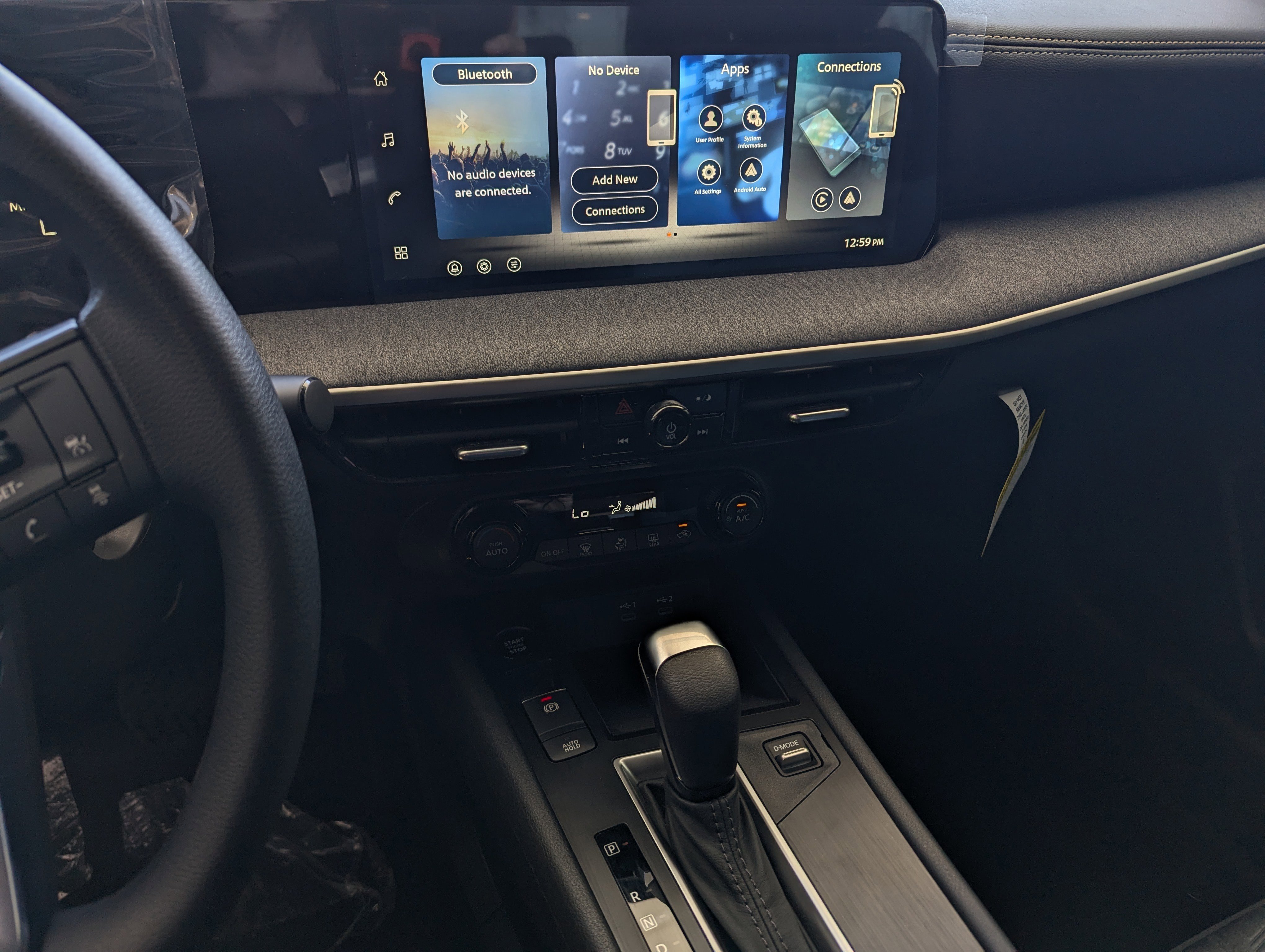 New 2026 Nissan Kicks SV image 10