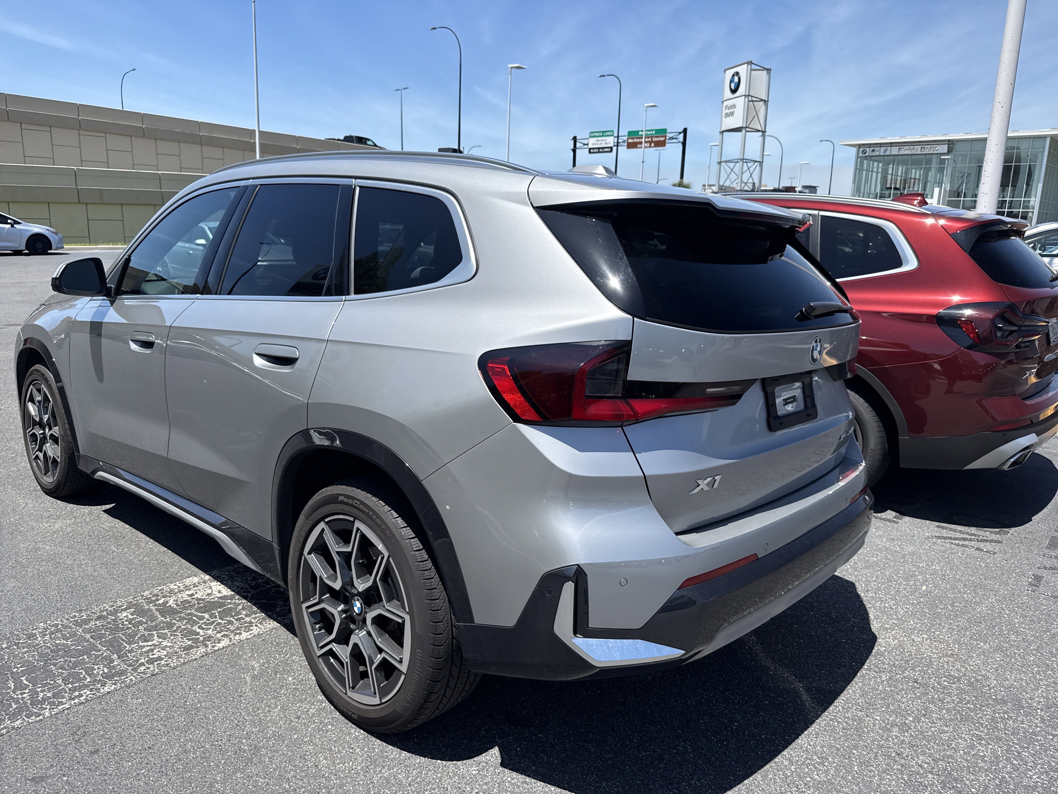 Used 2023 BMW X1 xDrive28i w/ Premium Package image 1