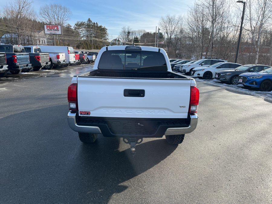 Used 2019 Toyota Tacoma TRD Off-Road AWD/4WD image 3