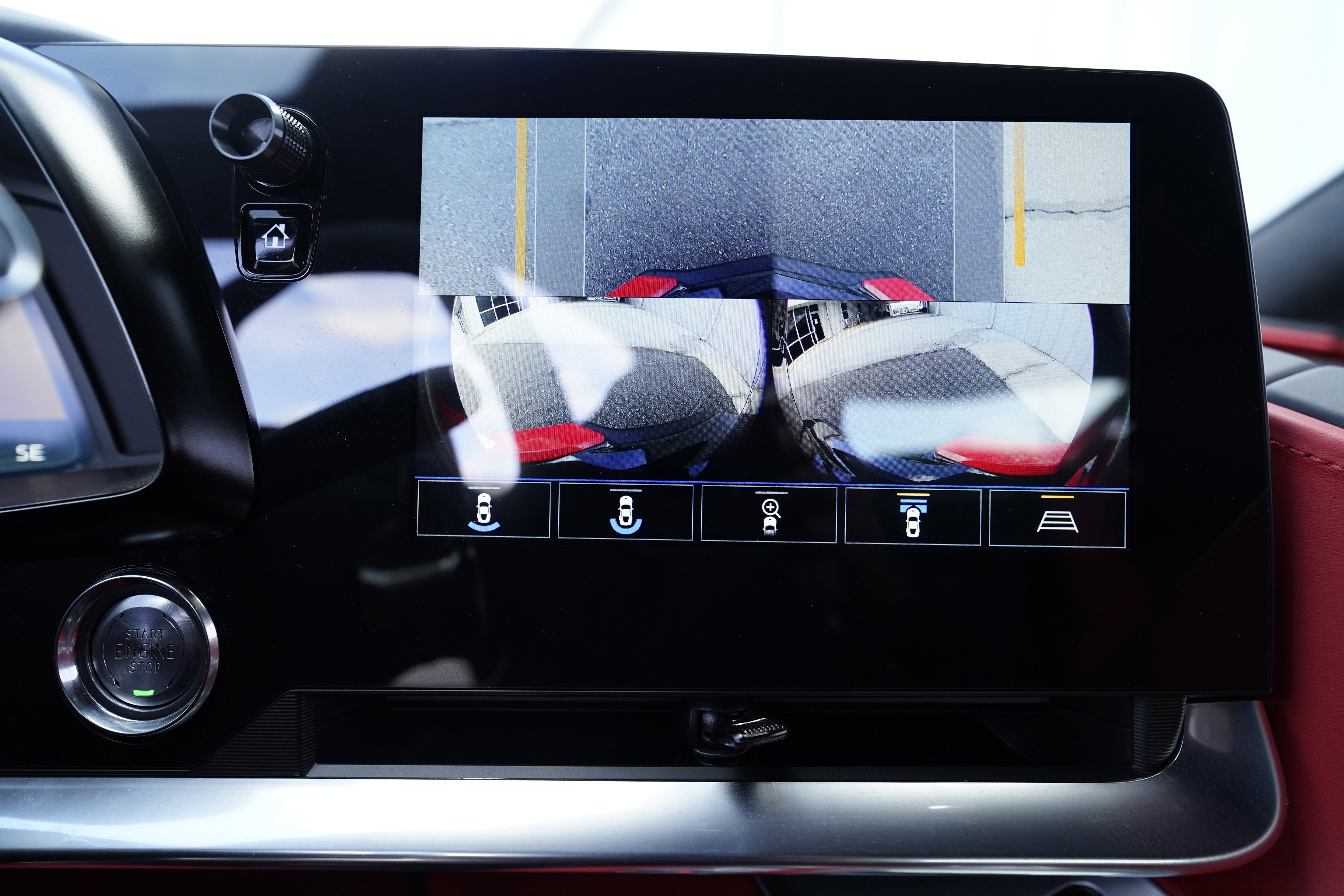 Used 2023 Chevrolet Corvette Stingray Premium Cpe w/ Z51 Performance Package RWD image 25