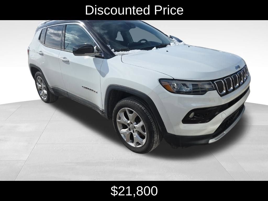 Used 2022 Jeep Compass Limited image 3