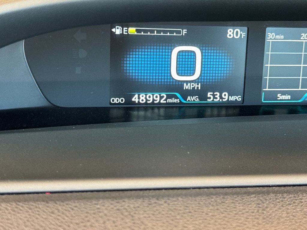 Used 2022 Toyota Prius LE FWD image 34