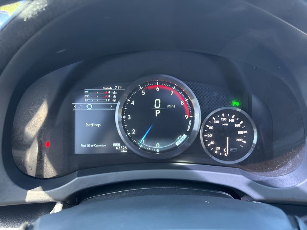 Used 2015 Lexus RC F w/ Premium Package image 23