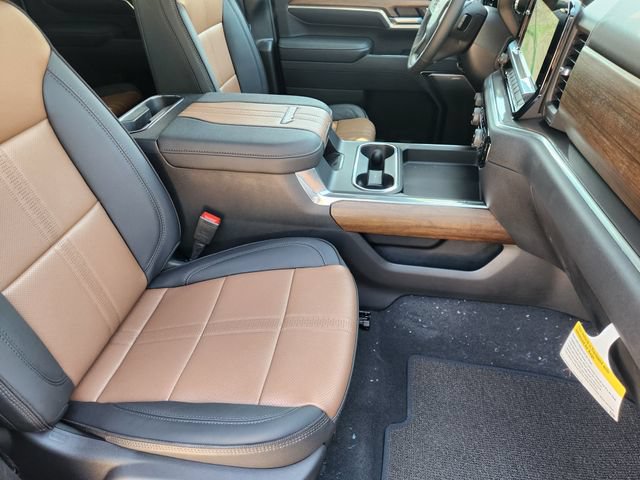 New 2026 Chevrolet Silverado 3500 High Country w/ High Country Premium Package AWD/4WD image 19