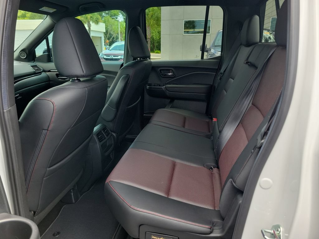 Certified 2023 Honda Ridgeline Black Edition image 11