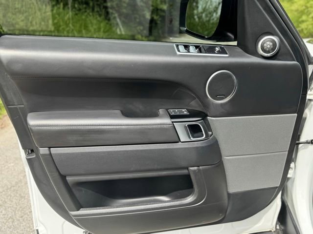Used 2019 Land Rover Range Rover Sport Supercharged AWD/4WD image 8