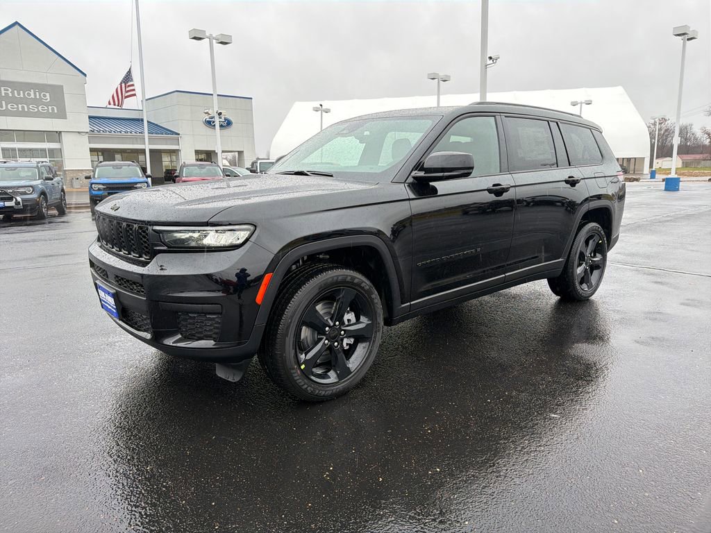 New 2025 Jeep Grand Cherokee L Altitude
