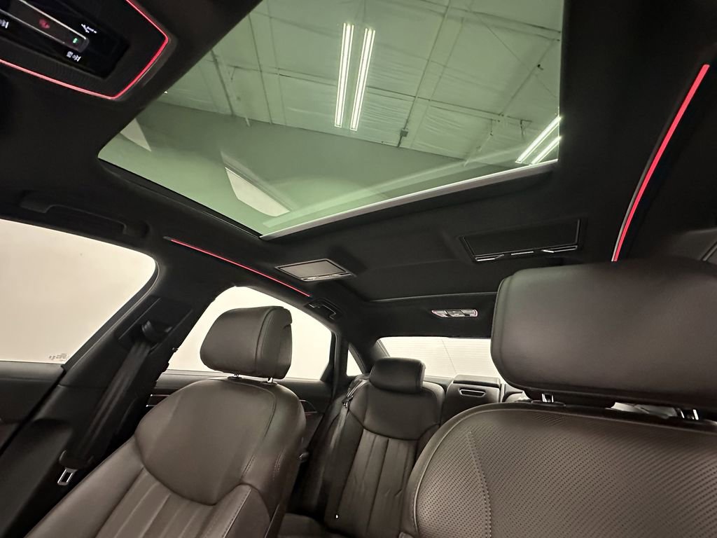Used 2023 Audi A8 L 3.0T image 33