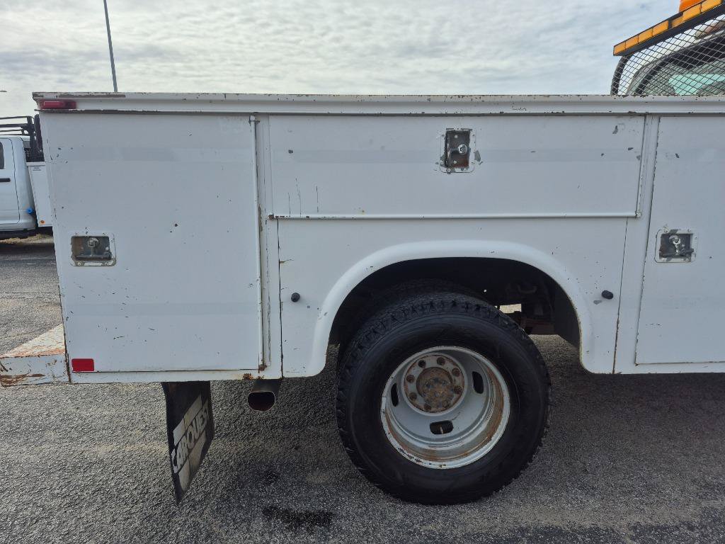 Used 2011 Ford F350 XL AWD/4WD image 16