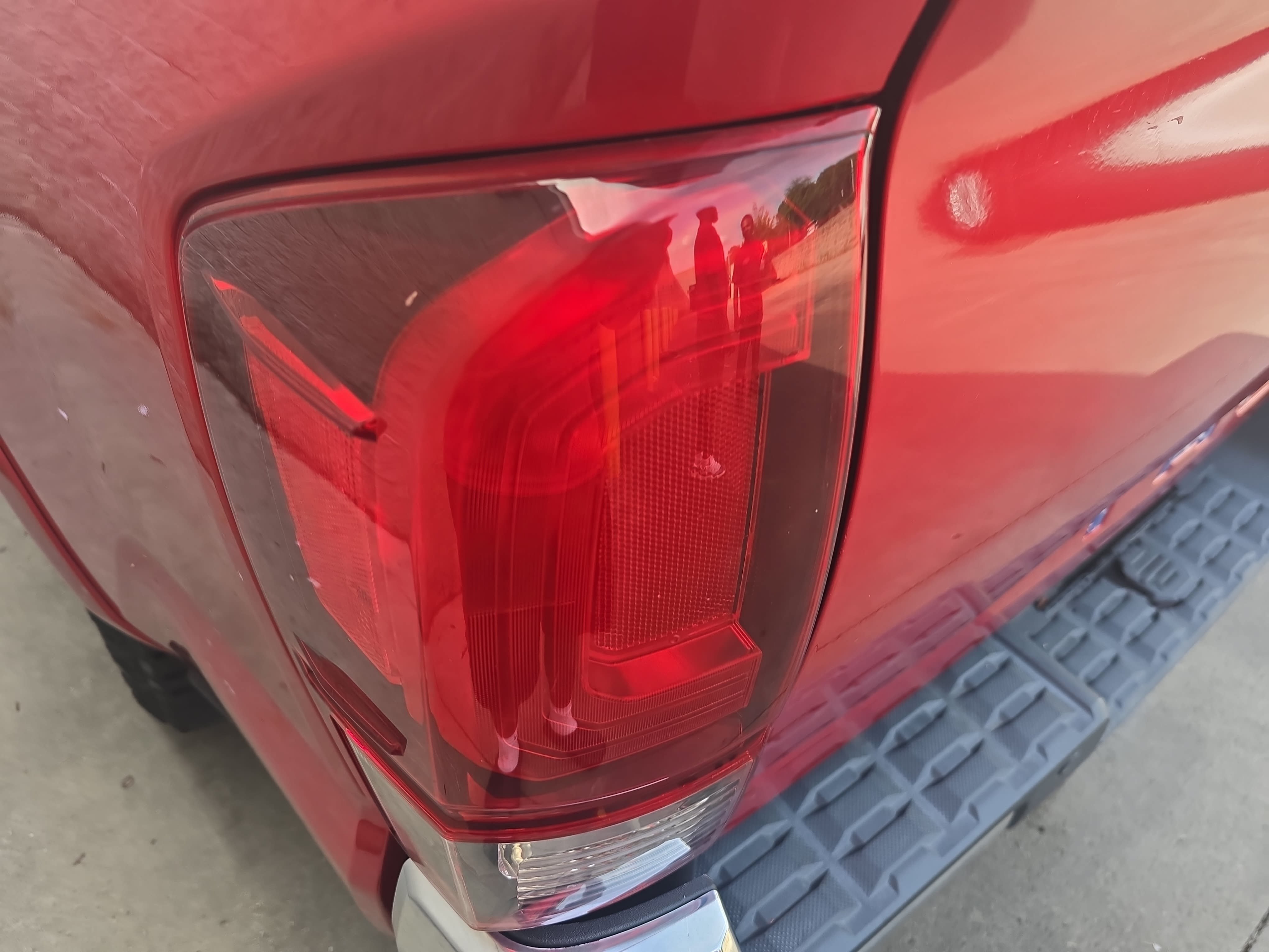 Used 2019 Toyota Tacoma SR5 RWD image 30