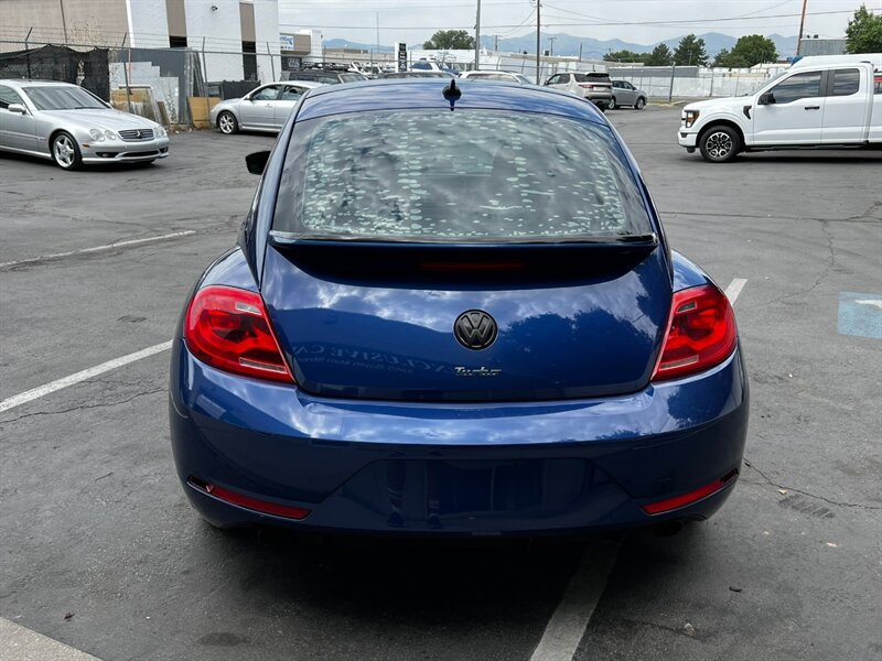 Used 2014 Volkswagen Beetle R-Line FWD image 6