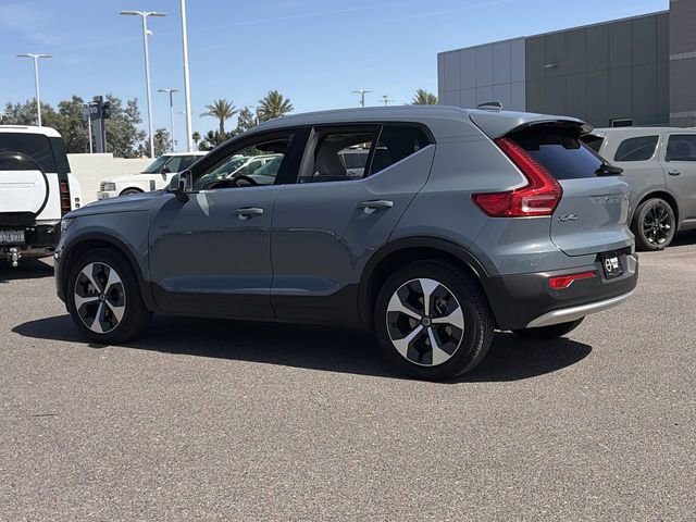 Certified 2023 Volvo XC40 B4 Plus w/ Protection Package Premier FWD image 9