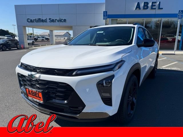 New 2026 Chevrolet Trax ACTIV w/ Sunroof Package