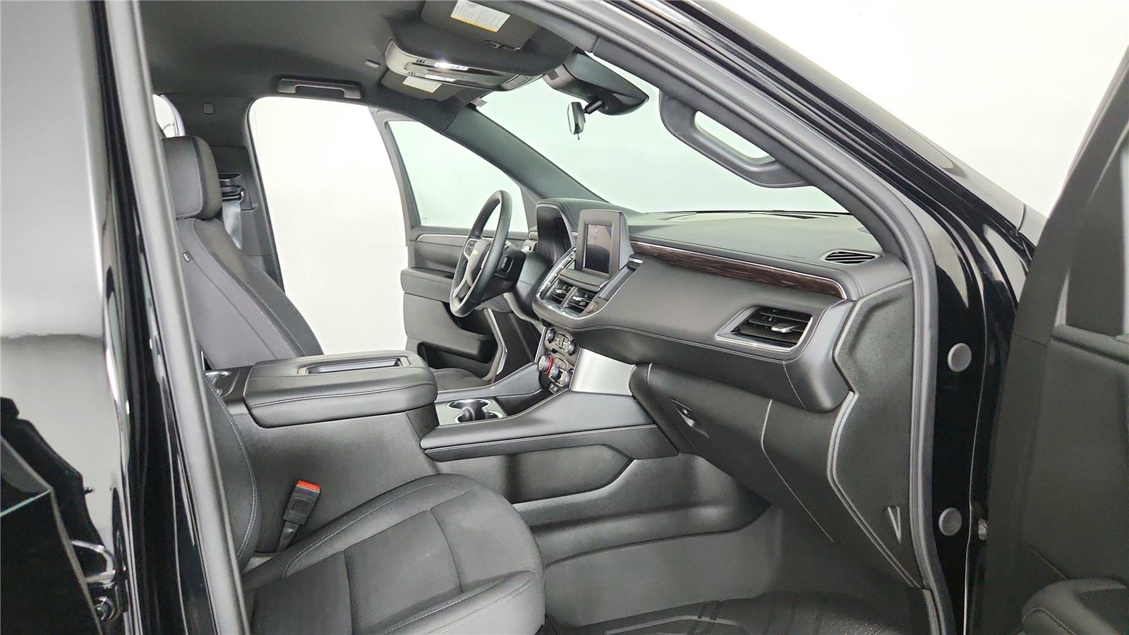 Used 2024 Chevrolet Tahoe LS AWD/4WD image 26