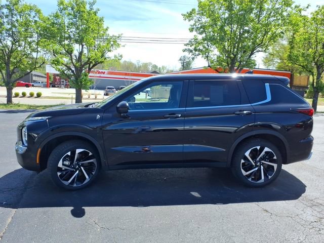 Used 2024 Mitsubishi Outlander SE image 29