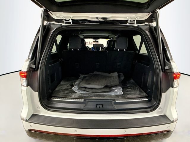 Used 2023 Lincoln Navigator L Black Label image 28
