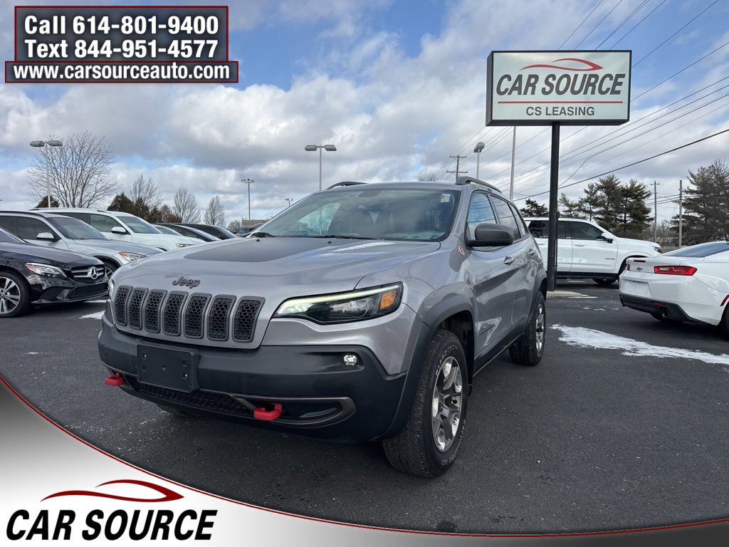 Used 2019 Jeep Cherokee Trailhawk image 1