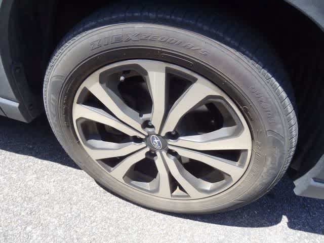 Used 2022 Subaru Forester Limited AWD/4WD image 16