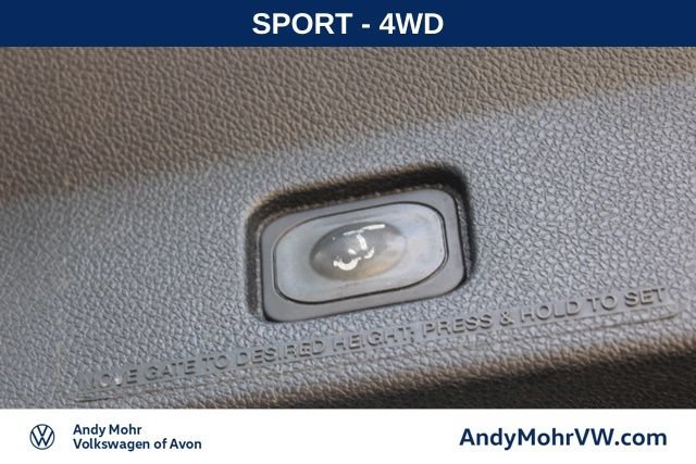 Used 2016 Ford Explorer Sport w/ Equipment Group 401A AWD/4WD image 10